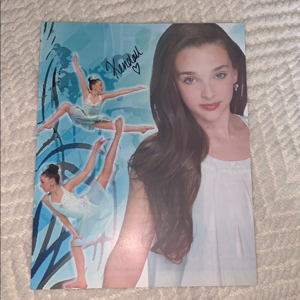 Kendall Vertes ALDC signed pic